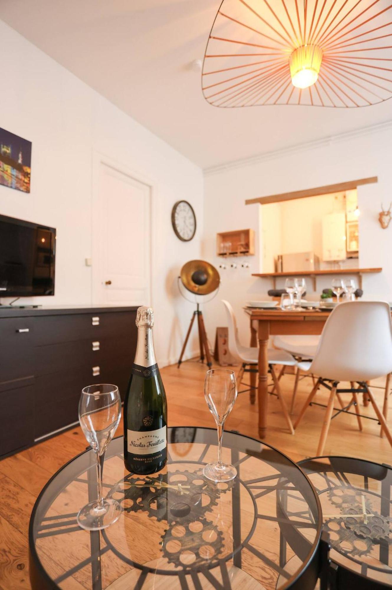 50 Nuances Remoises Apartamento Reims Exterior foto